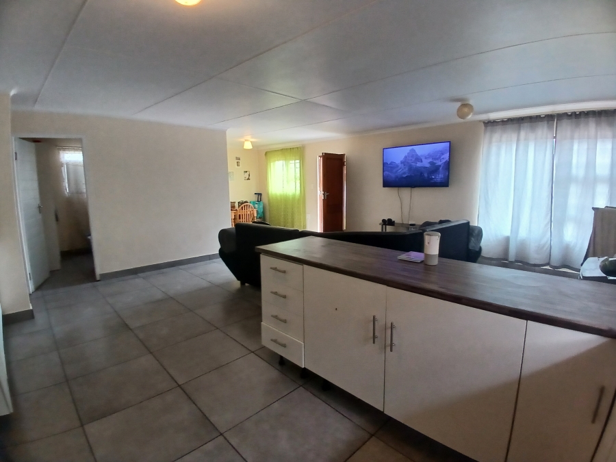 3 Bedroom Property for Sale in Bo Plaas Western Cape